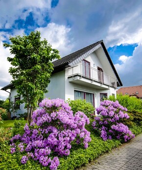 Detale takie jak balkon podnoszą koszty budowy domu